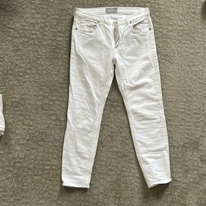 White everlane ankle length jeans